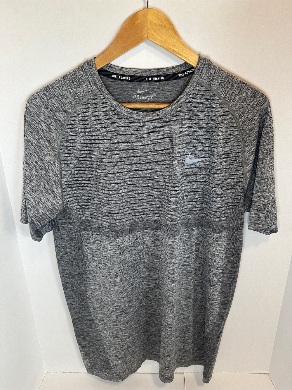 Nike Dri-FIT Men's Gray Heather Running Shirt